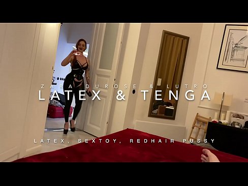 ❤️ Sora vitregă roșcată în costum de latex futută de fratele vitreg ❌ at us ️❤
